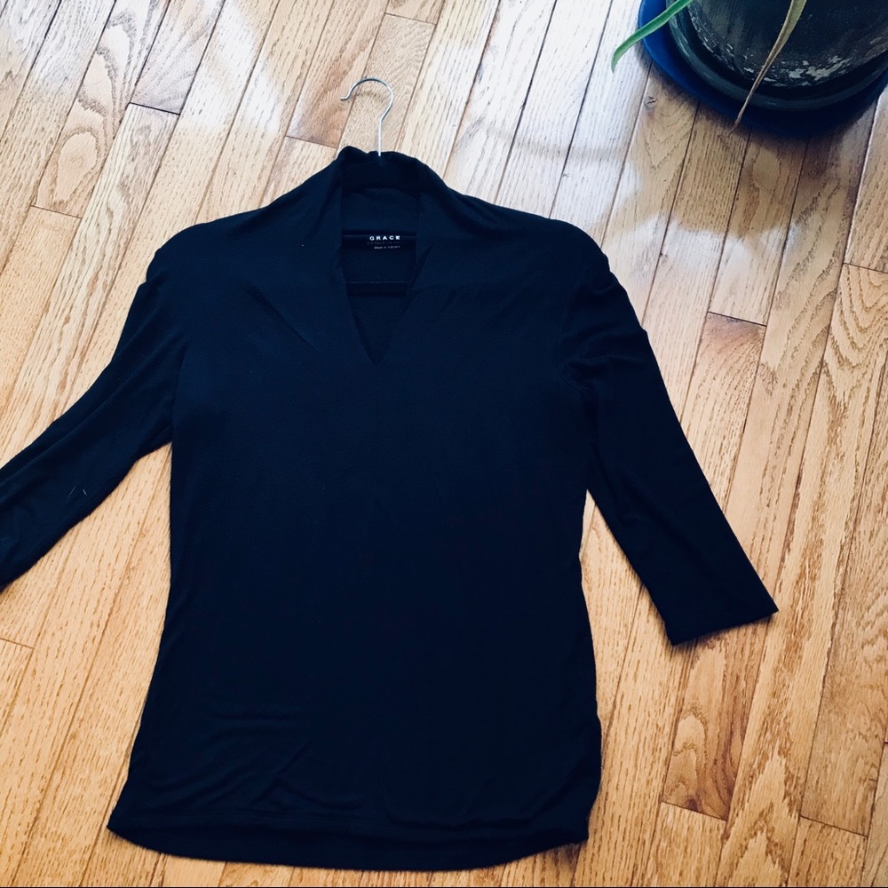 3/4 Sleeved V-neck Blouse